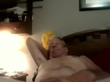 Chaturbate Best live sex cam show of lickmysnowballs