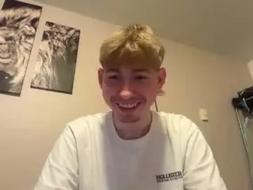 Chaturbate Nude Webcam of tyler_fox0
