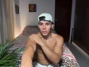 Chaturbate Adult Webcams of joulianogreco1