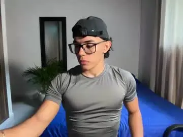Chaturbate Free Porn Cam of joulianogreco1
