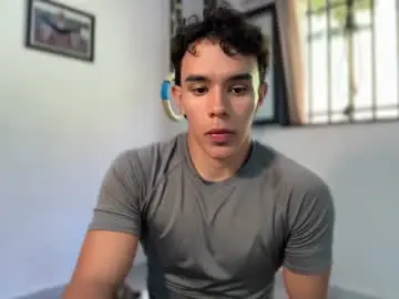 Chaturbate Adult Video Chat of joulianogreco1