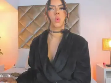 Chaturbate Adult Video Chat of malaia_hills