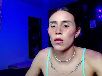 Chaturbate Best live sex cam show of malud_09