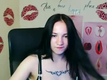 Chaturbate Live Sex Cam of cutielady_