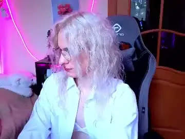 Chaturbate Adult Video Chat of lori_myaf