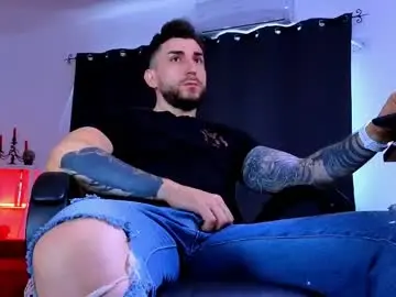 Chaturbate Private Sex Chat of mightyaaron