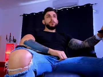 Chaturbate Private Sex Chat of mightyaaron