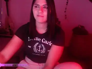 Chaturbate Free Live Porn of hilari18