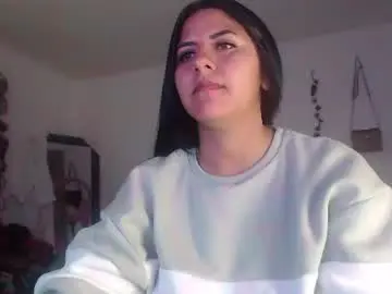 Chaturbate Sex Cam of hilari18