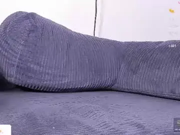 Chaturbate Free Live Porn of kuzzcoo