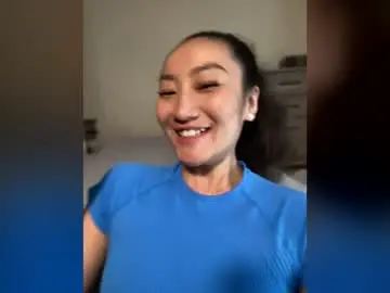 Chaturbate Adult Webcam of aliciahebixxx