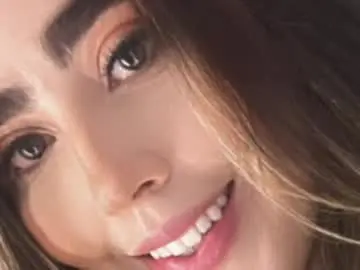 Chaturbate Free Porn Cam of emi_royse