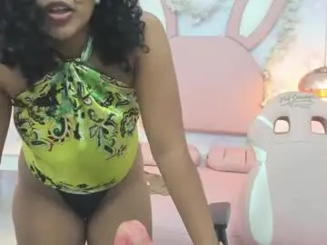 Chaturbate Free Porn Cam of horny_curlss
