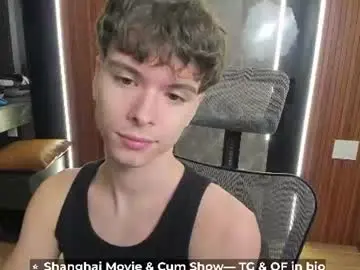 Chaturbate Best live sex cam show of calvin_loves_you