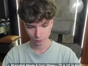 Chaturbate Live Sex of calvin_loves_you