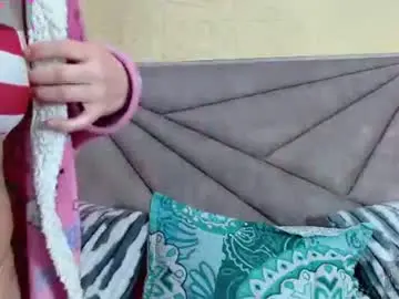 Chaturbate Free Live Porn of esmeralda_oikos