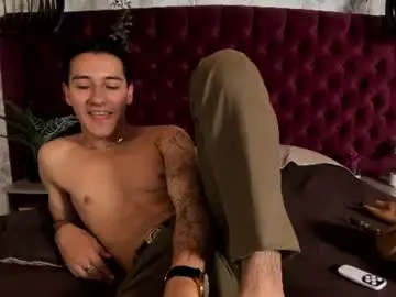 Chaturbate Live Porn of andyjoy_