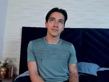 Chaturbate Adult Video Chat of andyjoy_