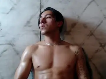 Chaturbate Live Porn of andyjoy_