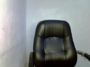Chaturbate Live Sex of juicy_pinkpussy564197