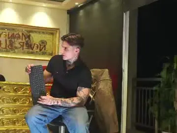 Chaturbate Sex Cam of dantecoppolaa
