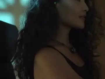 Chaturbate Live Sex Cam of mercedesss_8