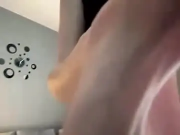 Chaturbate Live Porn of joyegeesey