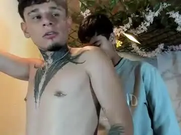Chaturbate Nude Webcam of alexandluke1
