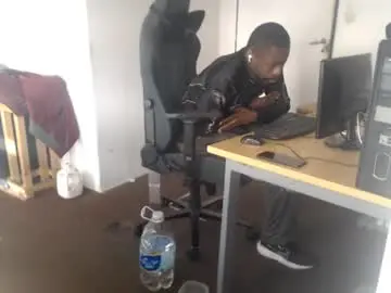 Chaturbate Live Sex Cam of masterdomfuck