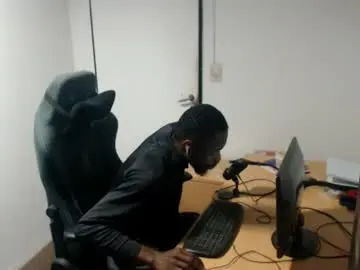 Chaturbate Live Porn of masterdomfuck