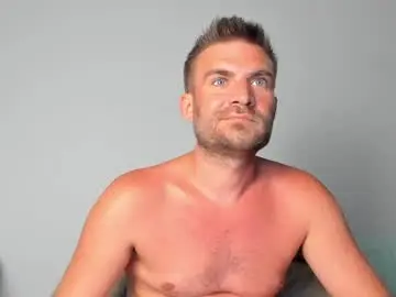 Chaturbate Sex Cam of 10in_deluxe