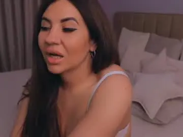 Chaturbate Live Sex Cam of lolasplash