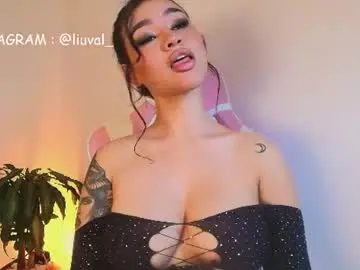 Chaturbate Best live sex cam show of liujunne