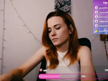 Chaturbate Live Sex Cam of peppymia