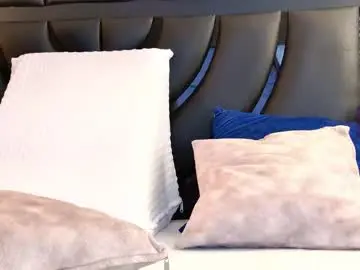 Chaturbate Watch Live Sex Cams of irissross