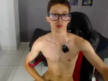 Chaturbate Private Sex Chat of skinny_bigcock20