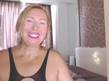 Chaturbate Free Porn Cam of helen_lloyd