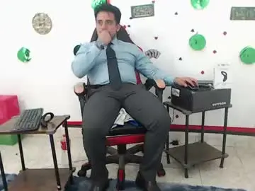 Chaturbate Best live sex cam show of kalethbigdick88