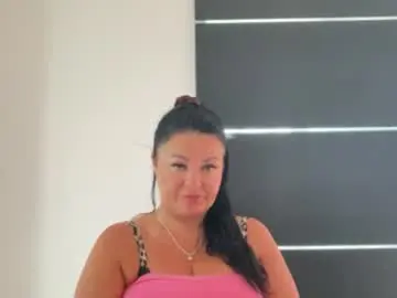 Chaturbate Adult Video Chat of secret_lia69