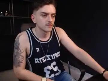 Chaturbate Live Porn of felixstark