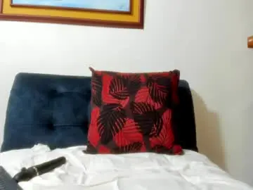Chaturbate Live Sex of isisblakee