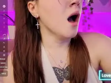 Chaturbate Watch Live Sex Cams of kira_be11