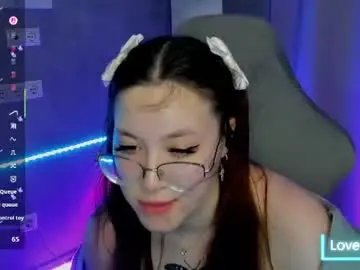 Chaturbate Live Porn of kira_be11