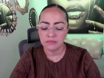 Chaturbate Best live sex cam show of marianalopez81