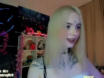 Chaturbate Nude Webcam of snake_bites