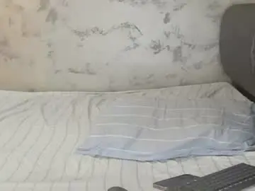 Chaturbate Nude Webcam of dee_dee_25