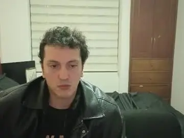 Chaturbate Watch Live Sex Cams of danruiz33