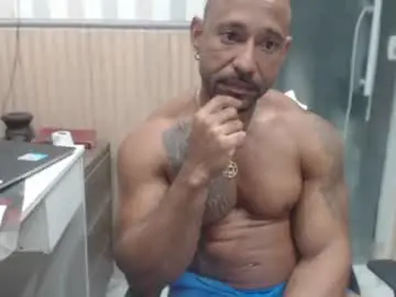 Chaturbate Live Porn of hebertgomes