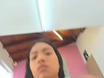 Chaturbate Live Sex of lillyy16