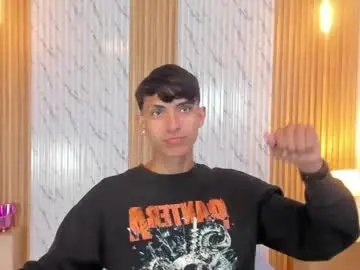 Chaturbate Watch Live Sex Cams of myke_tucker